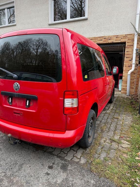Gebraucht VW Caddy Life 105 PS (77 kW) 2009 Rot Van / Kleinbus