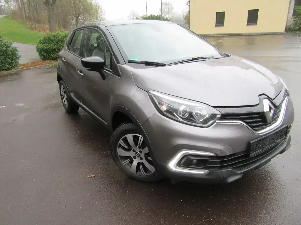Gebraucht Renault Captur Intens 118 PS (86 kW) 2018 SUV