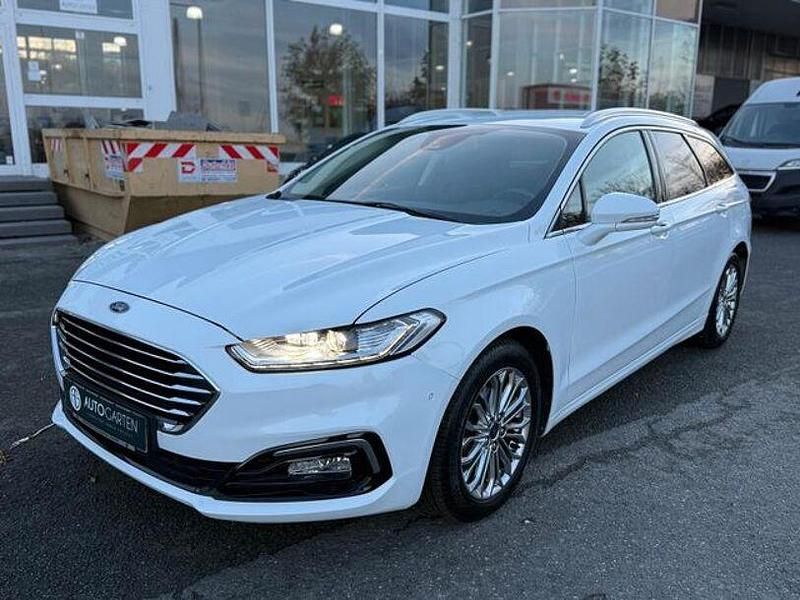 Weiß Gebraucht 2020 Ford Mondeo Titanium Limousine | 15.950 € (Fairer Preis) - Bild 1/4