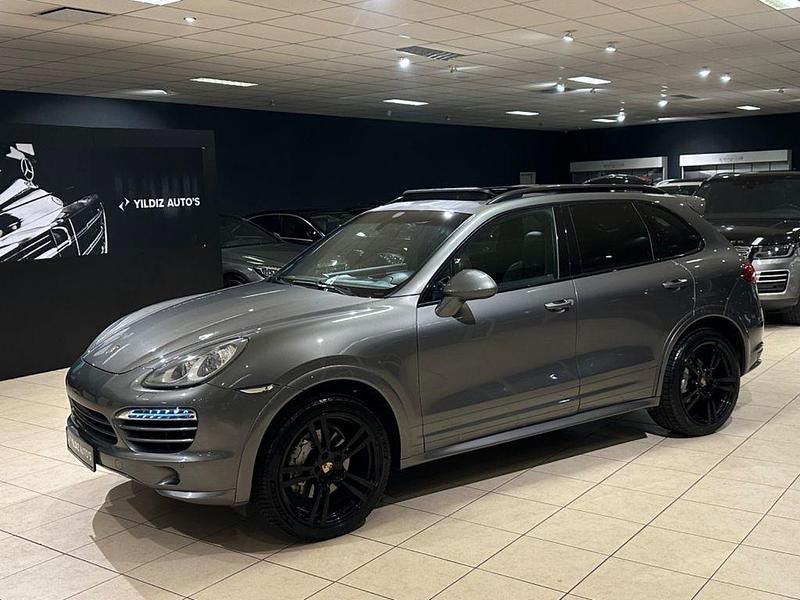 Gebraucht Porsche Cayenne S Sport 382 PS (280 kW) 2013 Grau SUV
