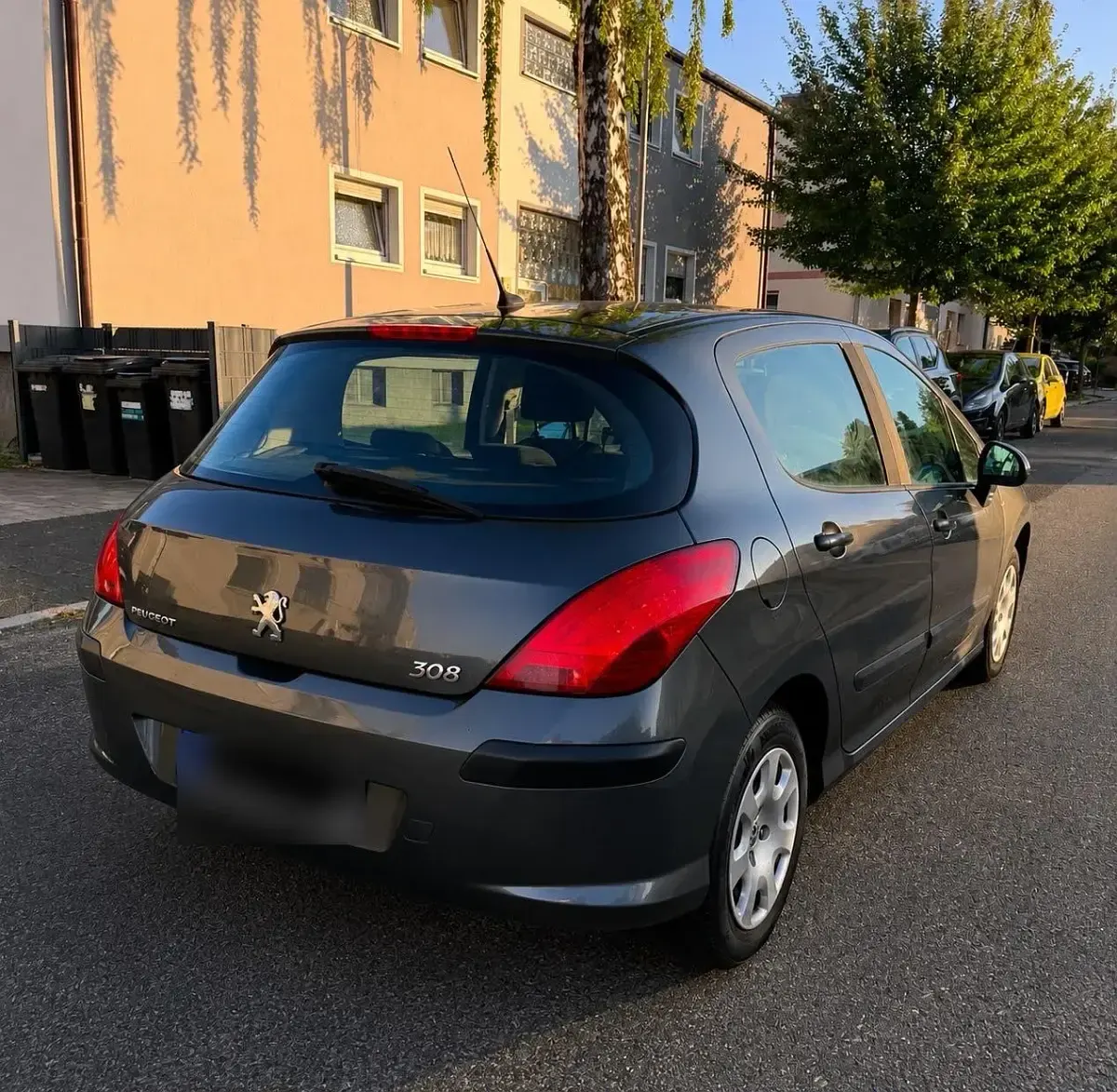 Gebraucht Peugeot 308 95 PS (69 kW) 2010 Limousine