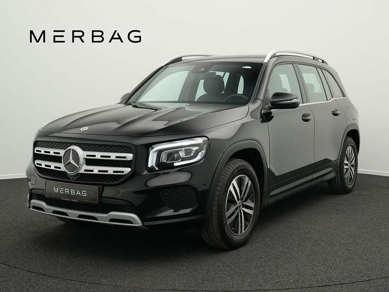 Schwarz Gebraucht 2021 Mercedes GLB200 Style SUV | 31.990 € (Fairer Preis) - Bild 1/4