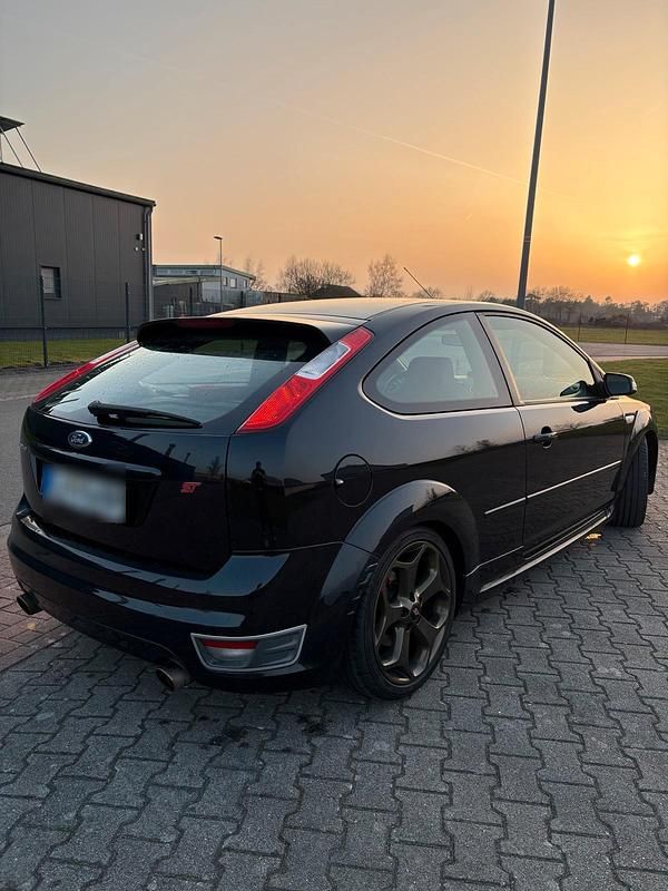 Gebraucht Ford Focus ST 225 PS (165 kW) 2007 Schwarz Coupé