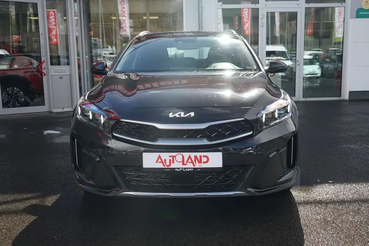 Gebraucht Kia XCeed 160 PS (117 kW) 2022 Schwarz SUV