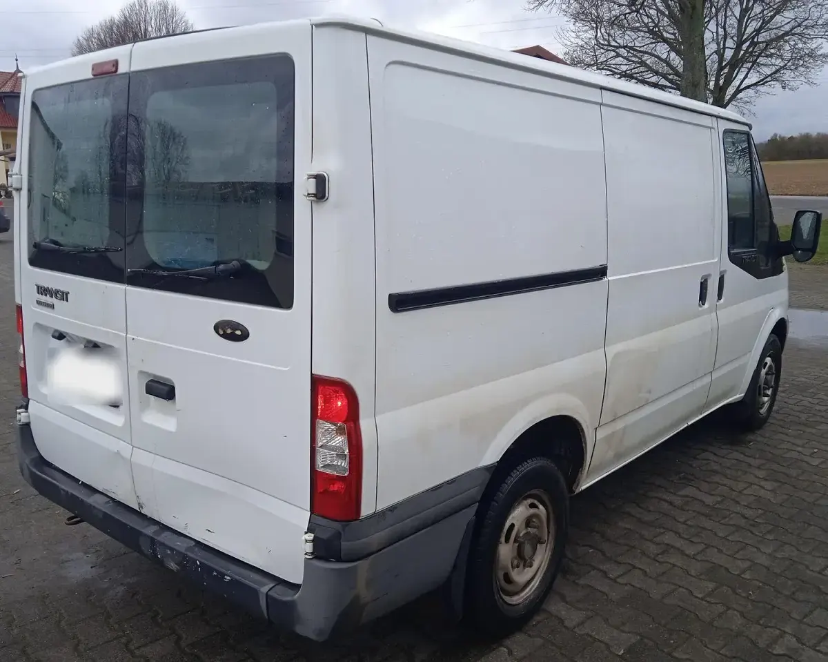 Gebraucht Ford Transit 101 PS (74 kW) 2013 Weiß Van