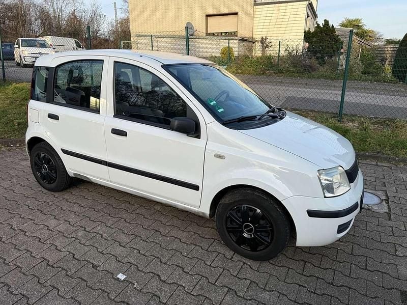 Weiß Gebraucht 2007 Fiat Panda Active Kleinwagen | 999 € (Guter Preis) - Bild 1/4