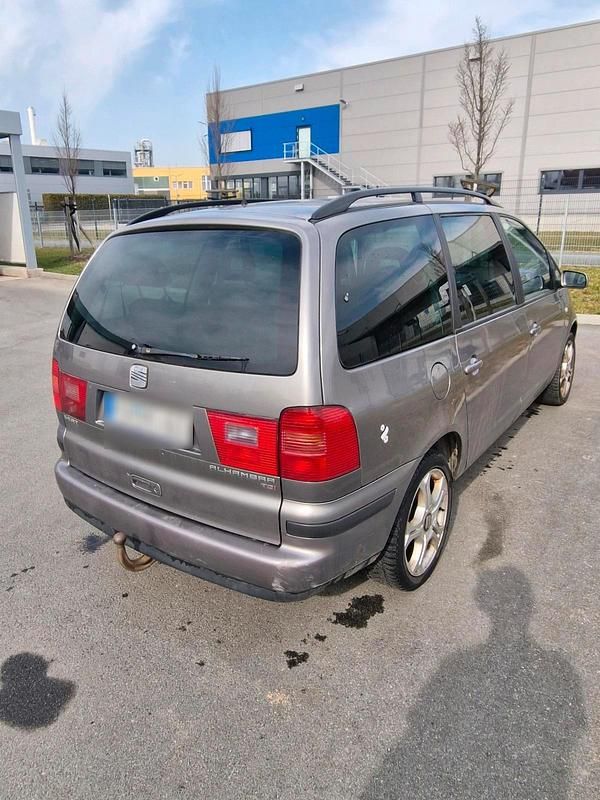 Gebraucht Seat Alhambra 125 PS (91 kW) 2004 Grau Van / Kleinbus