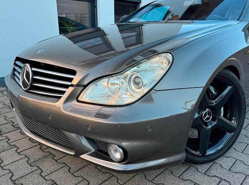 Gebraucht Mercedes CLS63 AMG AMG 514 PS (378 kW) 2007 Braun Coupé