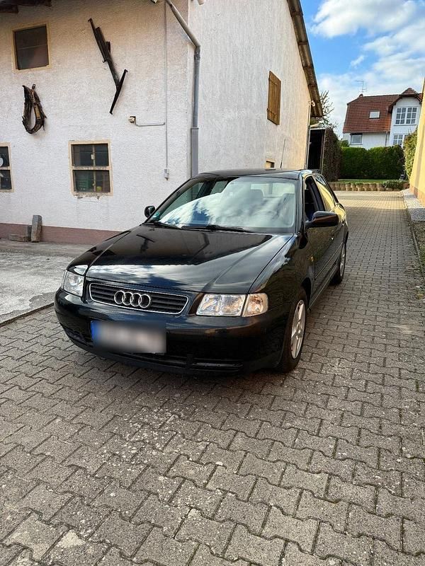 Schwarz Gebraucht 1999 Audi A3 Kleinwagen | 1.600 € (Fairer Preis) - Bild 1/4