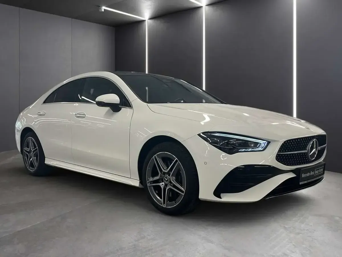 Gebraucht Mercedes CLA250e AMG 218 PS (160 kW) 2025 Weiß Coupé