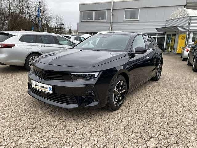 Gebraucht Opel Astra 131 PS (96 kW) 2024 Limousine