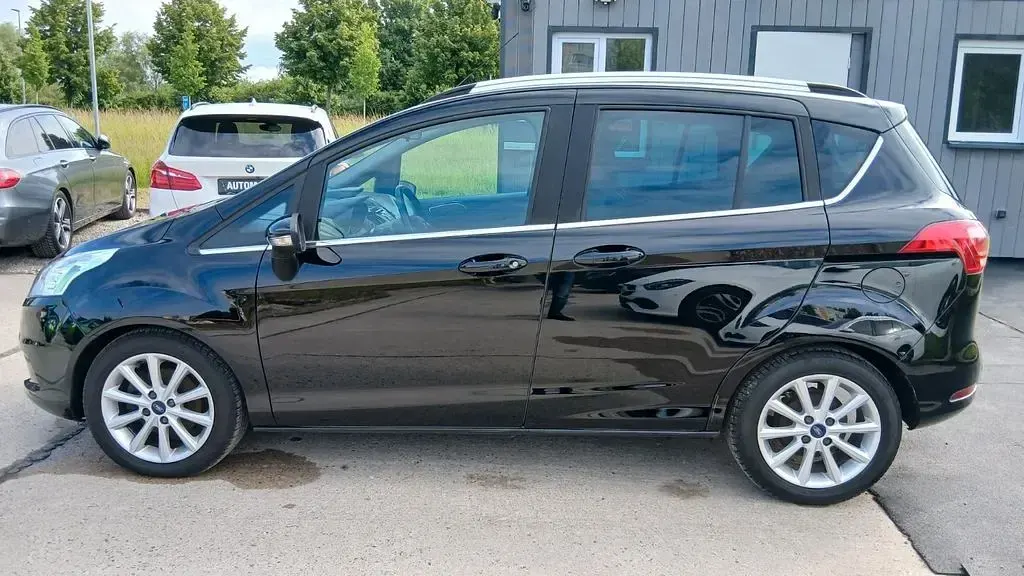 Gebraucht Ford B-MAX Titanium 101 PS (74 kW) 2017 Schwarz Van / Kleinbus
