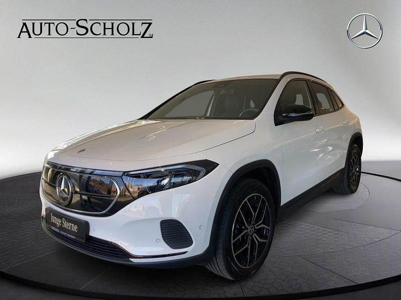Gebraucht Mercedes EQA300 Progressive 167 kW (228 PS) 2023 Weiß SUV