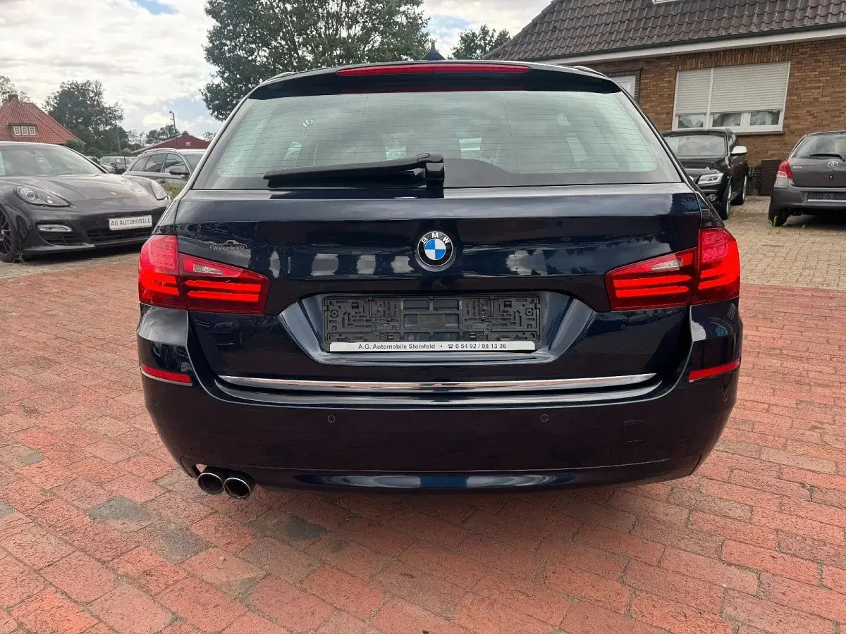 Gebraucht BMW 520 Luxury Line 190 PS (139 kW) 2016 Blau Kombi