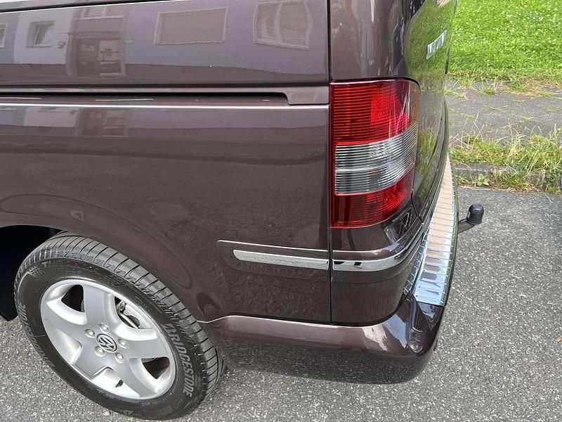 Gebraucht VW Multivan Highline 174 PS (127 kW) 2009 Van