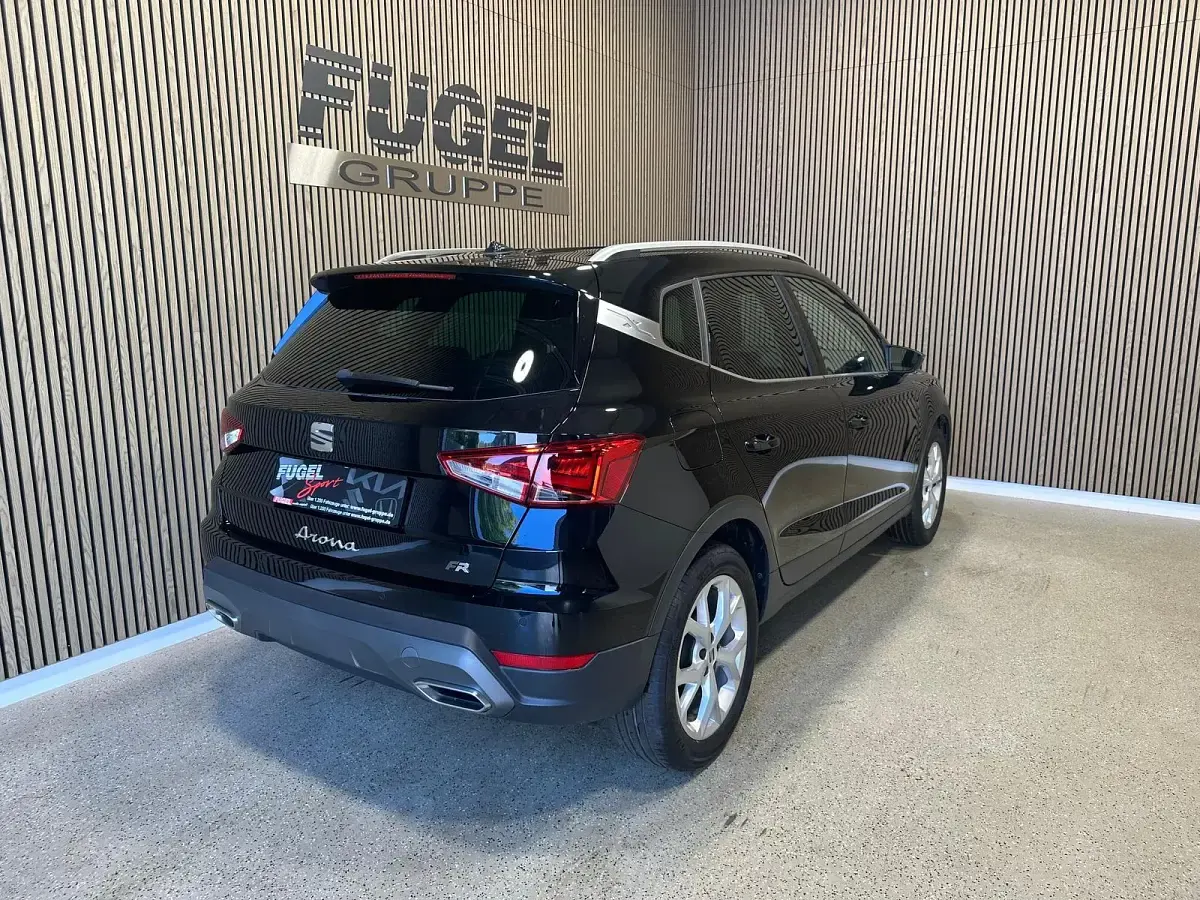 Gebraucht Seat Arona FR-Line 95 PS (69 kW) 2025 Mitternachtsschwarz SUV