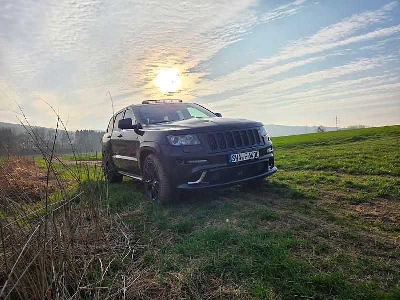 Schwarz Gebraucht 2012 Jeep Grand Cherokee SRT SUV | 23.500 € (Fairer Preis) - Bild 1/4