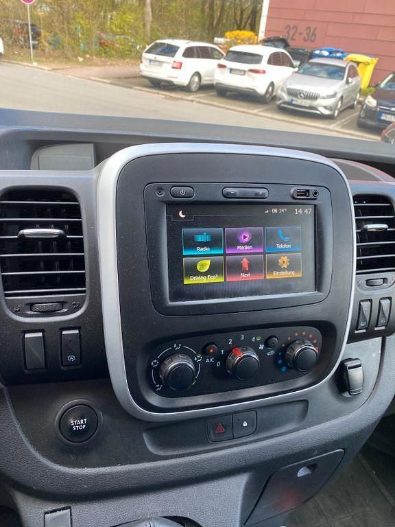 Gebraucht Renault Trafic 145 PS (106 kW) 2019 Weiß Van / Kleinbus