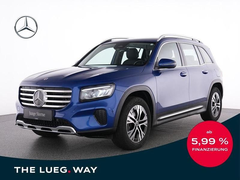 Blau Gebraucht 2024 Mercedes GLB180 Progressive SUV | 39.335 € (Etwas zu teuer) - Bild 1/4