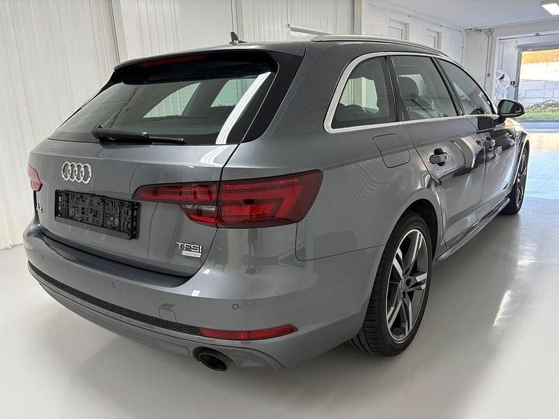 Gebraucht Audi A4 S-Line 190 PS (139 kW) 2018 Grau Kombi