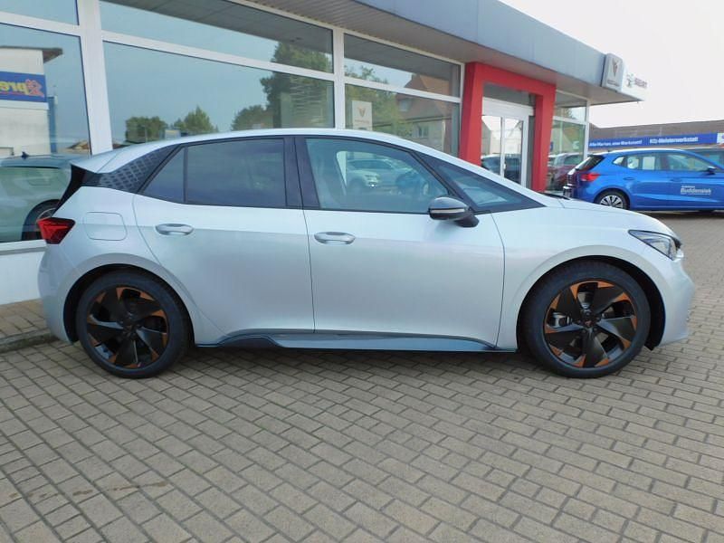 Neu Cupra Born 169 kW (231 PS) 2025 Silber Kleinwagen