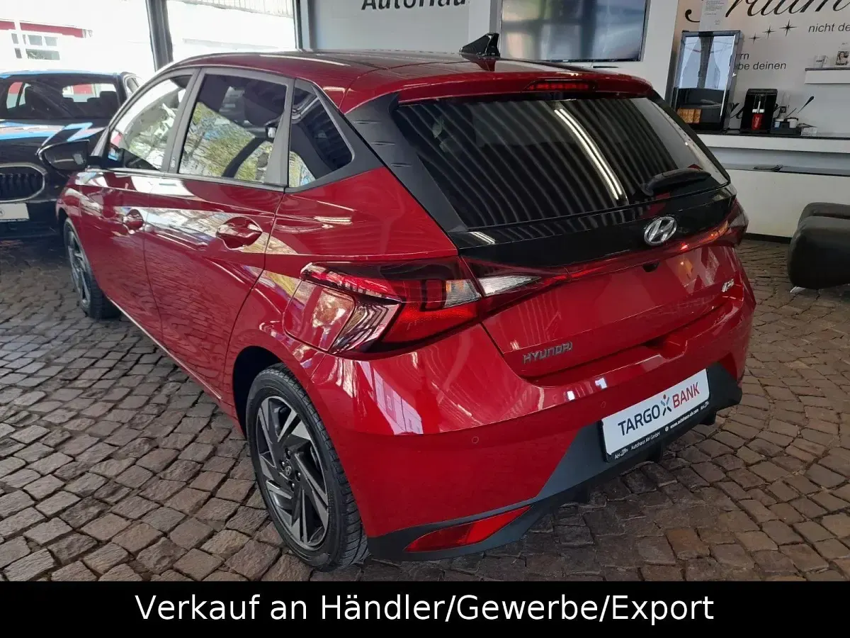 Gebraucht Hyundai i20 Edition 30 101 PS (74 kW) 2022 Rot Kleinwagen