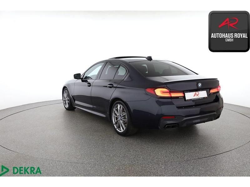Gebraucht BMW M550 530 PS (389 kW) 2022 Schwarz (metallic) Limousine