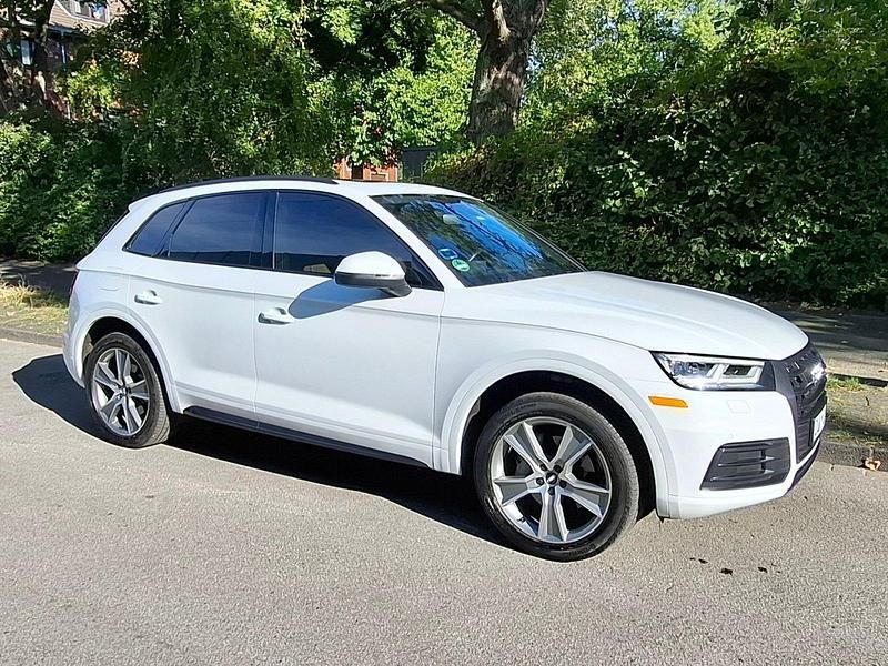 Weiß Gebraucht 2019 Audi Q5 Sport SUV | 29.000 € (Superpreis) - Bild 1/4