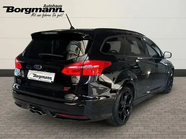 Brugt Ford Focus ST 250 HK (183 kW) 2017 Sort Stationcar