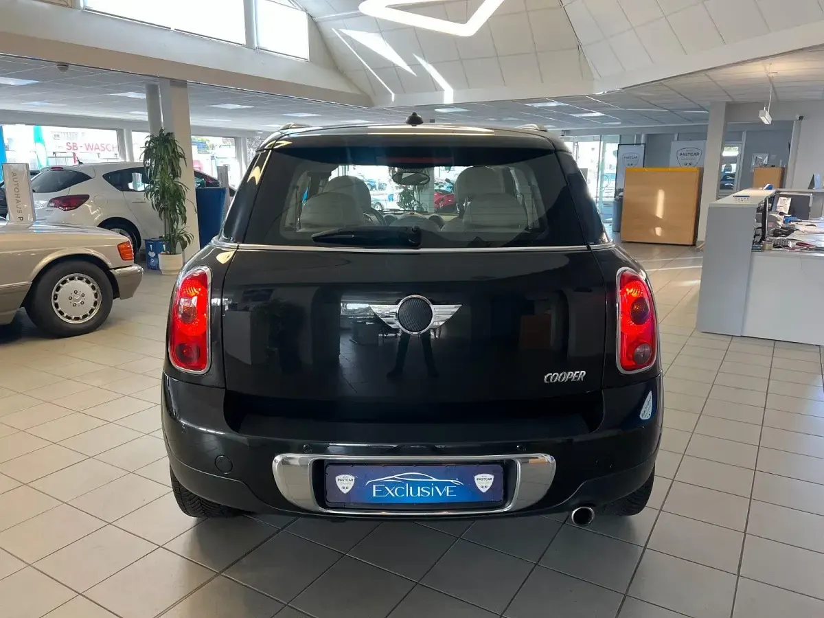 Gebraucht Mini Cooper 122 PS (89 kW) 2013 Schwarz Kleinwagen