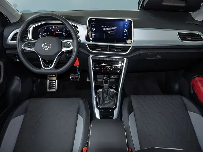 Gebraucht VW T-Roc 150 PS (110 kW) 2025 Grau SUV