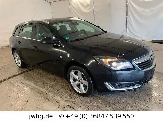 Gebraucht Opel Insignia Edition 136 PS (100 kW) 2015 Schwarz Kombi