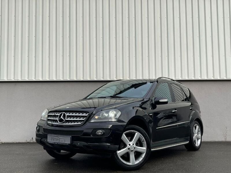 Schwarz Gebraucht 2008 Mercedes ML280 Edition 1 SUV | 8.990 € (Guter Preis) - Bild 1/4