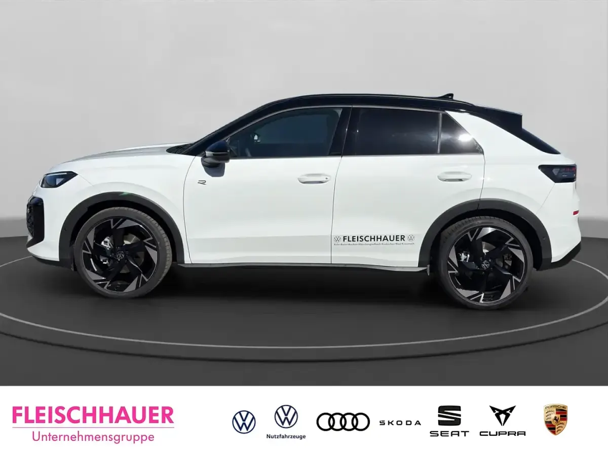 Gebraucht VW T-Roc R-line 150 PS (110 kW) 2026 Weiss SUV