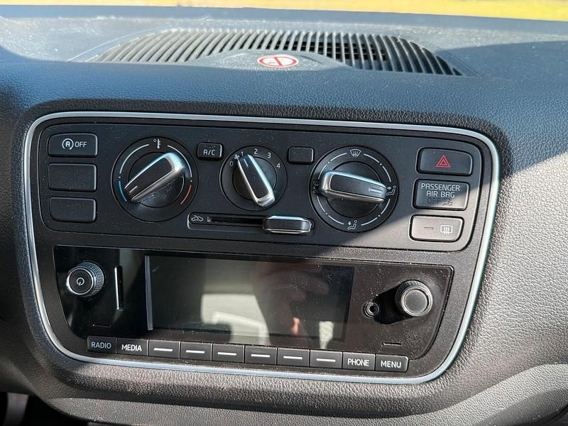 Gebraucht Skoda Citigo 60 PS (44 kW) 2019 Weiß Kleinwagen