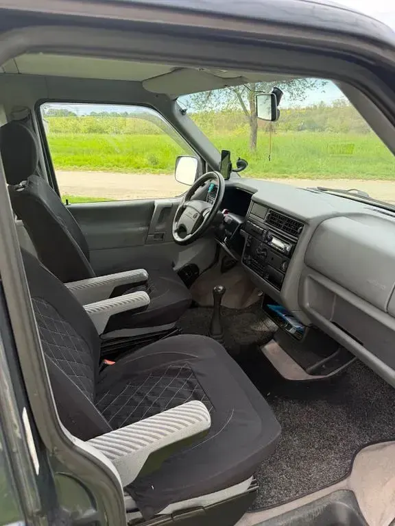Gebraucht VW T4 110 PS (80 kW) 1995 Blau Van