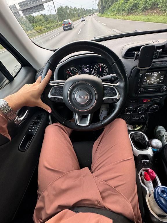 Gebraucht Jeep Renegade Longitude 140 PS (102 kW) 2017 Grau SUV