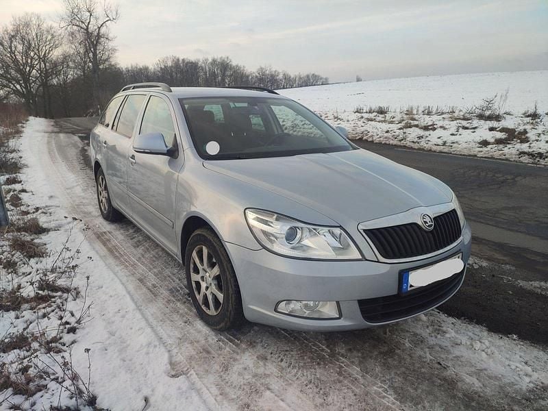 Gebraucht Skoda Octavia 122 PS (89 kW) 2011 Kombi