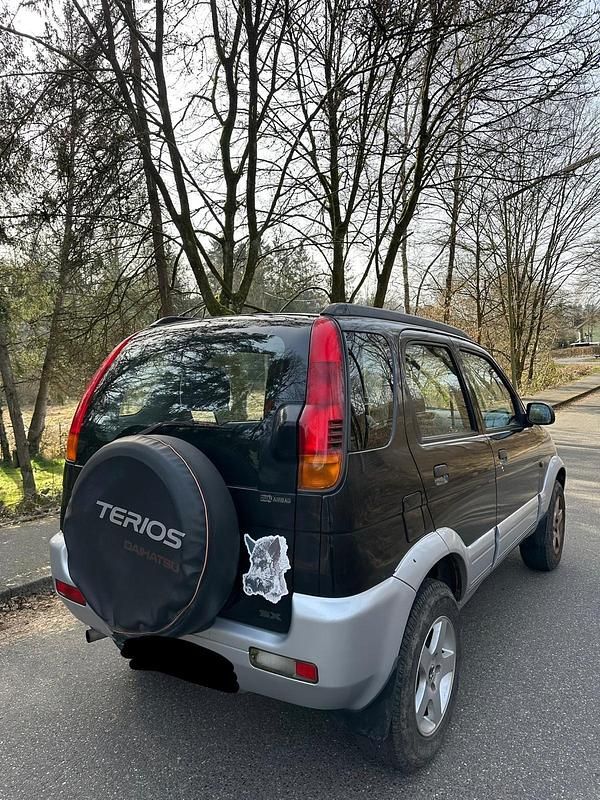 Gebraucht Daihatsu Terios 83 PS (61 kW) 2000 Schwarz SUV