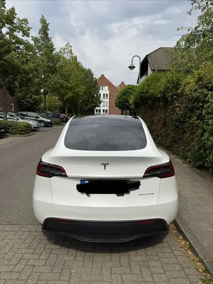 Gebraucht Tesla Model Y Long Range AWD 378 kW (514 PS) 2022 SUV