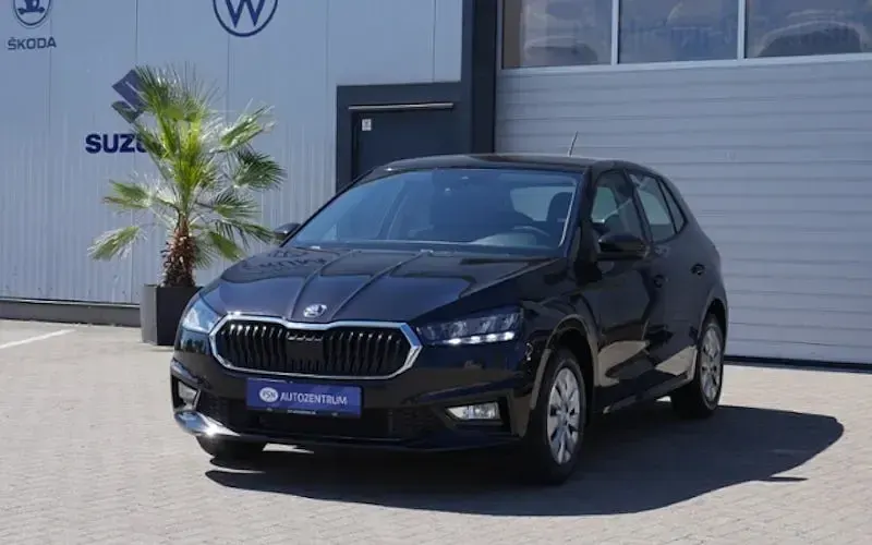 Gebraucht Skoda Fabia Essence 95 PS (69 kW) 2025 Weiß Kleinwagen