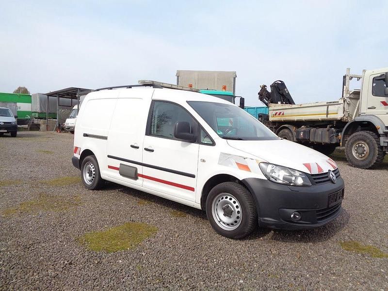 Gebraucht VW Caddy Maxi 109 PS (80 kW) 2013 Weiß Van / Kleinbus