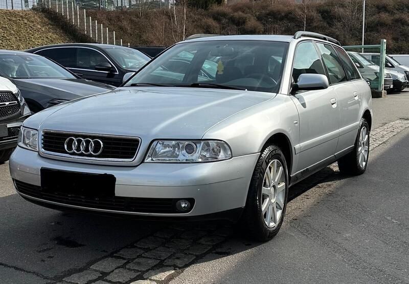 Silber Gebraucht 1999 Audi A4 Kombi | 2.500 € (Teuer) - Bild 1/4