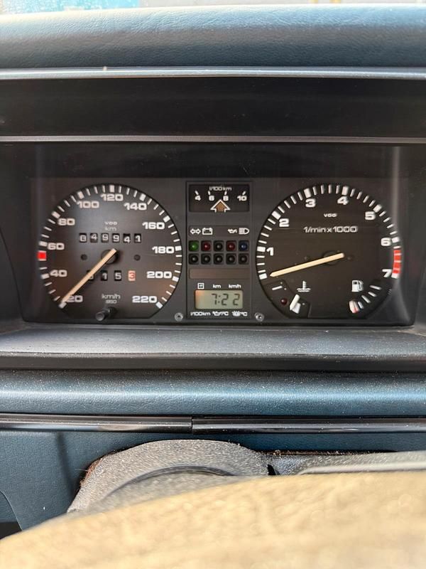 Gebraucht VW Golf II 90 PS (66 kW) 1984 Blau Kleinwagen