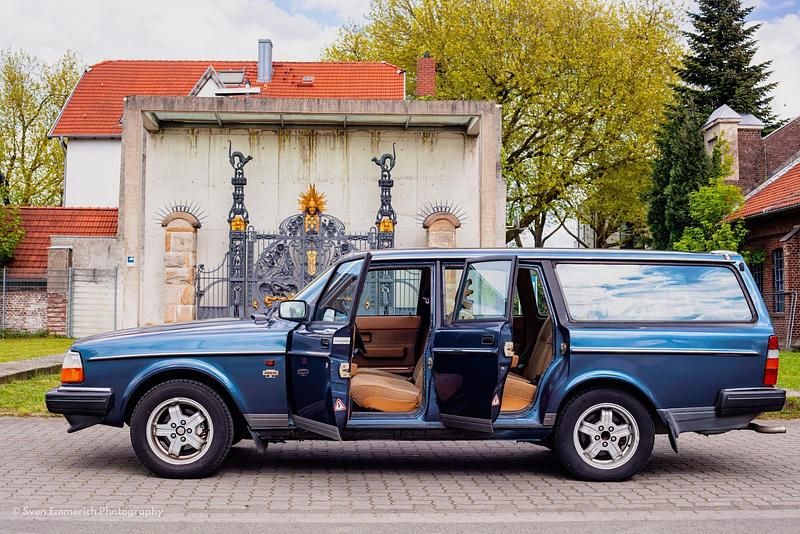 Gebraucht Volvo 245 112 PS (82 kW) 1992 Blau Kombi
