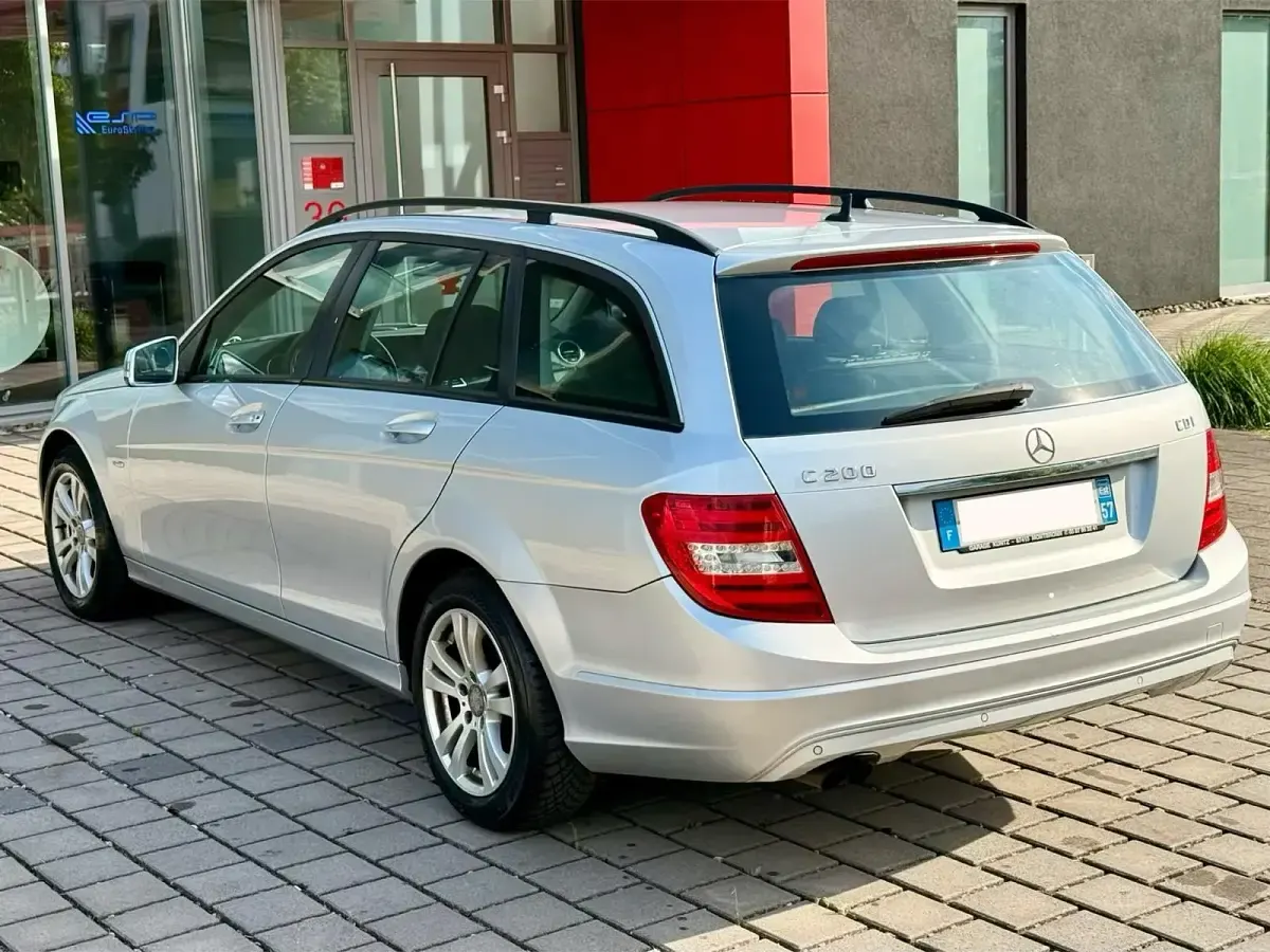 Gebraucht Mercedes C200 136 PS (100 kW) 2011 Kombi