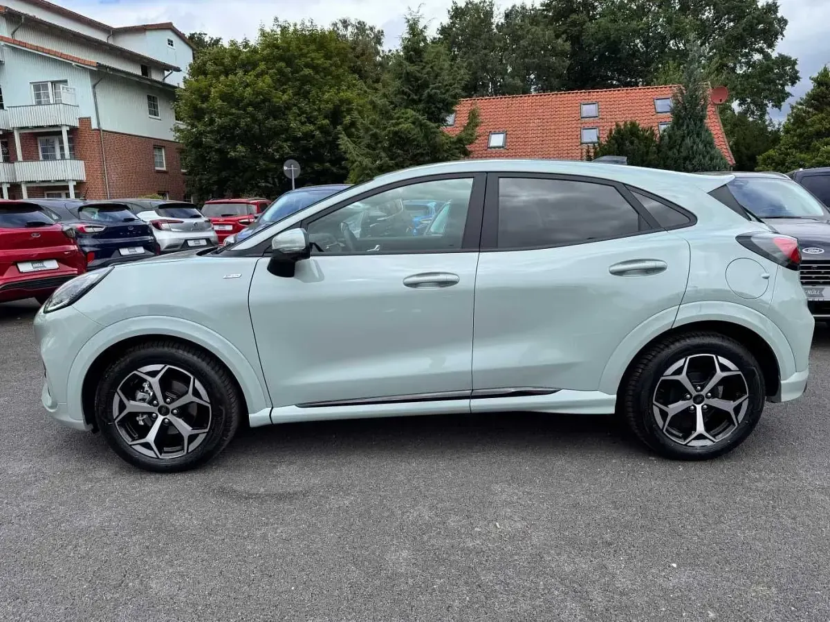 Gebraucht Ford Puma ST-Line X 155 PS (114 kW) 2025 Grau Limousine