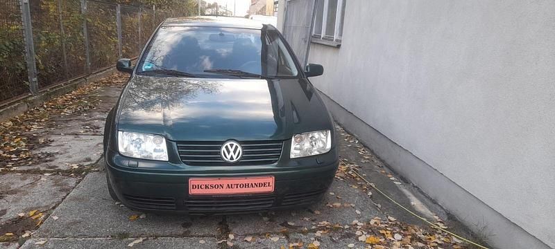 Grün Gebraucht 1999 VW Bora Comfortline Limousine | 490 € (Superpreis) - Bild 1/4
