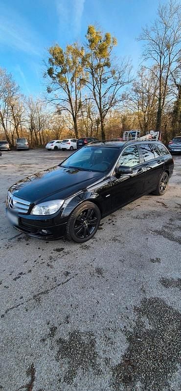 Gebraucht Mercedes C220 170 PS (125 kW) 2010 Schwarz Kombi