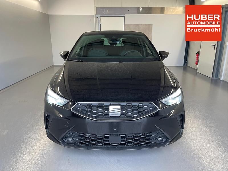 Neu Seat Ibiza CONNECT 95 PS (69 kW) 2026 [0e0e] midnight schwarz metallic Kleinwagen